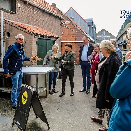 Sfeervol Vakantiehuis In Centrum Yerseke Bagian luar foto
