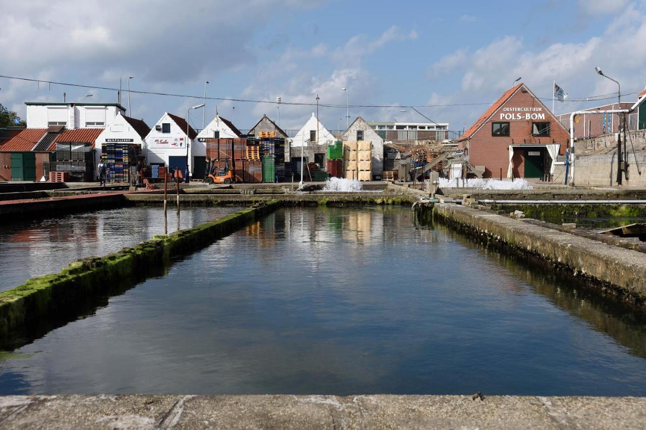 Sfeervol Vakantiehuis In Centrum Yerseke Bagian luar foto
